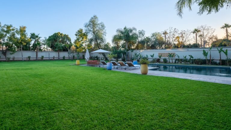 Césped Artificial para Terraza: Guía de Compra e Instalación