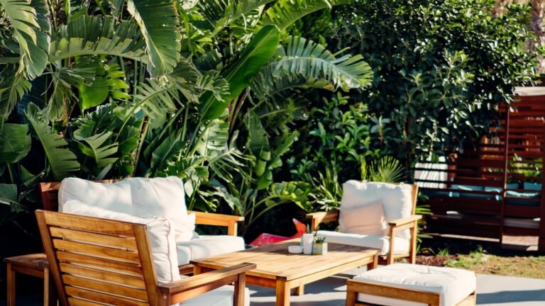 Mesas de Jardín: Guía de Compra y Materiales