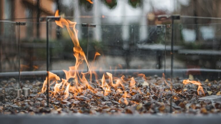 Chimeneas de Bioetanol vs Braseros de Leña: Cuál Elegir
